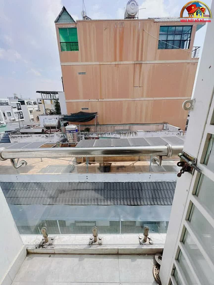 Bán nhà mặt phố Đoàn Văn Bơ Quận 4 Hồ Chí Minh giá 4.4 tỷ diện tích 120m²