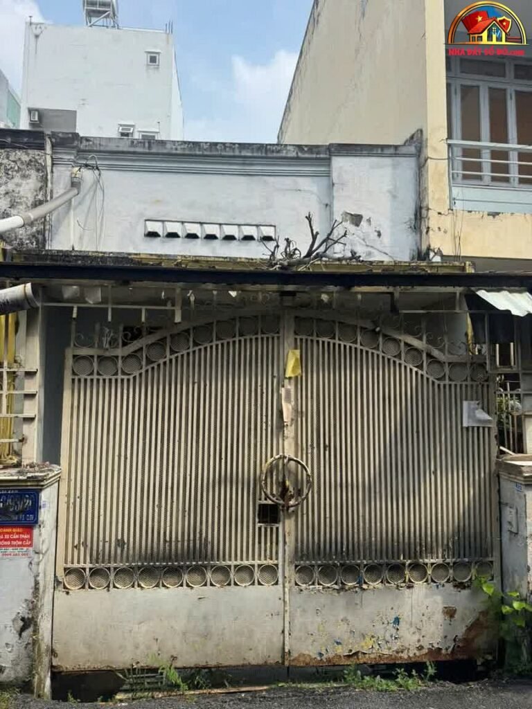 Nhà đất sổ đỏ Gò Vấp 77m² giá 8,4 tỷ hướng Tây Nam