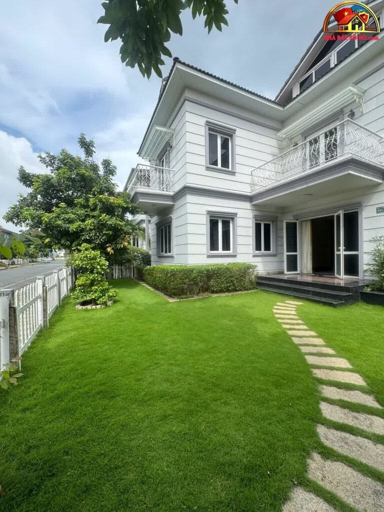 Bán biệt thự sân vườn Thủ Đức Gardenhome 378 m² giá 55 tỷ