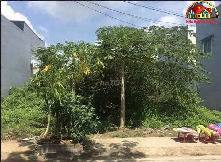 Nhà đất sổ đỏ Bán đất 100 m² Hai Mặt Tiền Đường Lê… – Bán đất Huyện Nhà Bè – TP Hồ Chí Minh giá 3 – 5 tỷ