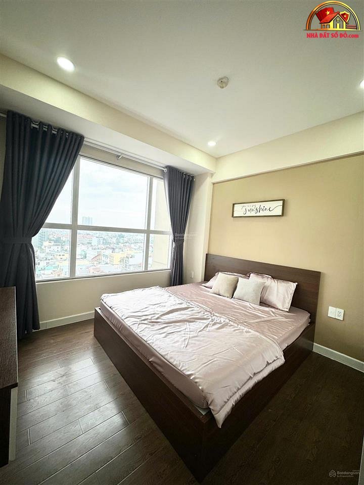 Bất động sản sổ đỏ căn hộ Oriental Plaza Tân Phú Hồ Chí Minh giá 5.1 tỷ
