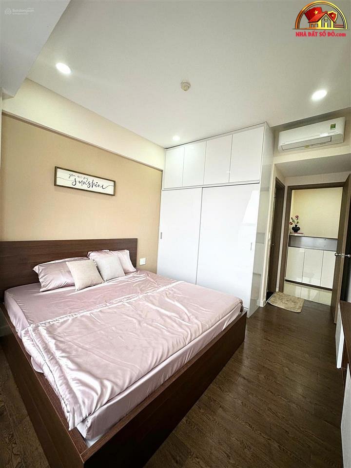 Bất động sản sổ đỏ căn hộ Oriental Plaza Tân Phú Hồ Chí Minh giá 5.1 tỷ