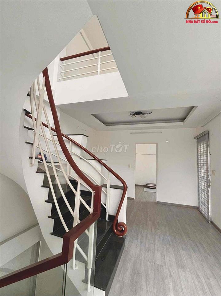 Nhà đất sổ đỏ Quận 6 TP.HCM – Nhà góc hẻm xe hơi giá 7.3 tỷ
