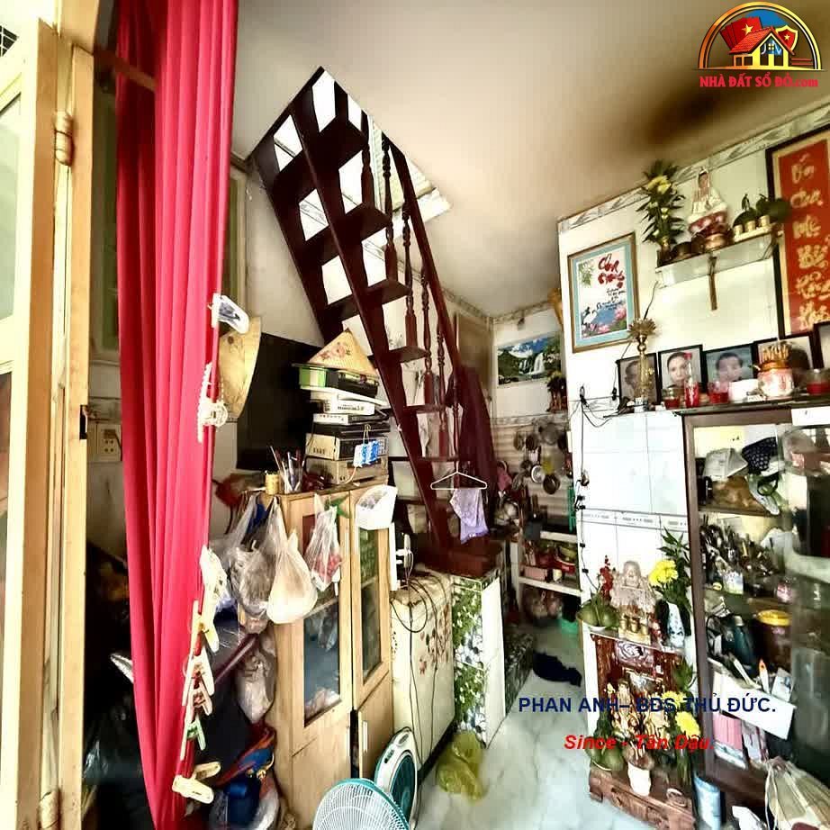 Nhà mặt phố sổ đỏ Quận 2 Hồ Chí Minh – Đầu tư sinh lời từ 8 phòng trọ