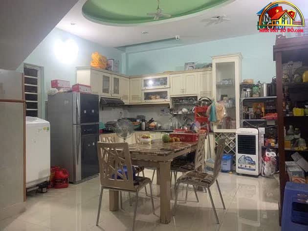 Bán nhà mặt phố Phú Nhuận TP.HCM, 4 tầng 67m2 giá thỏa thuận