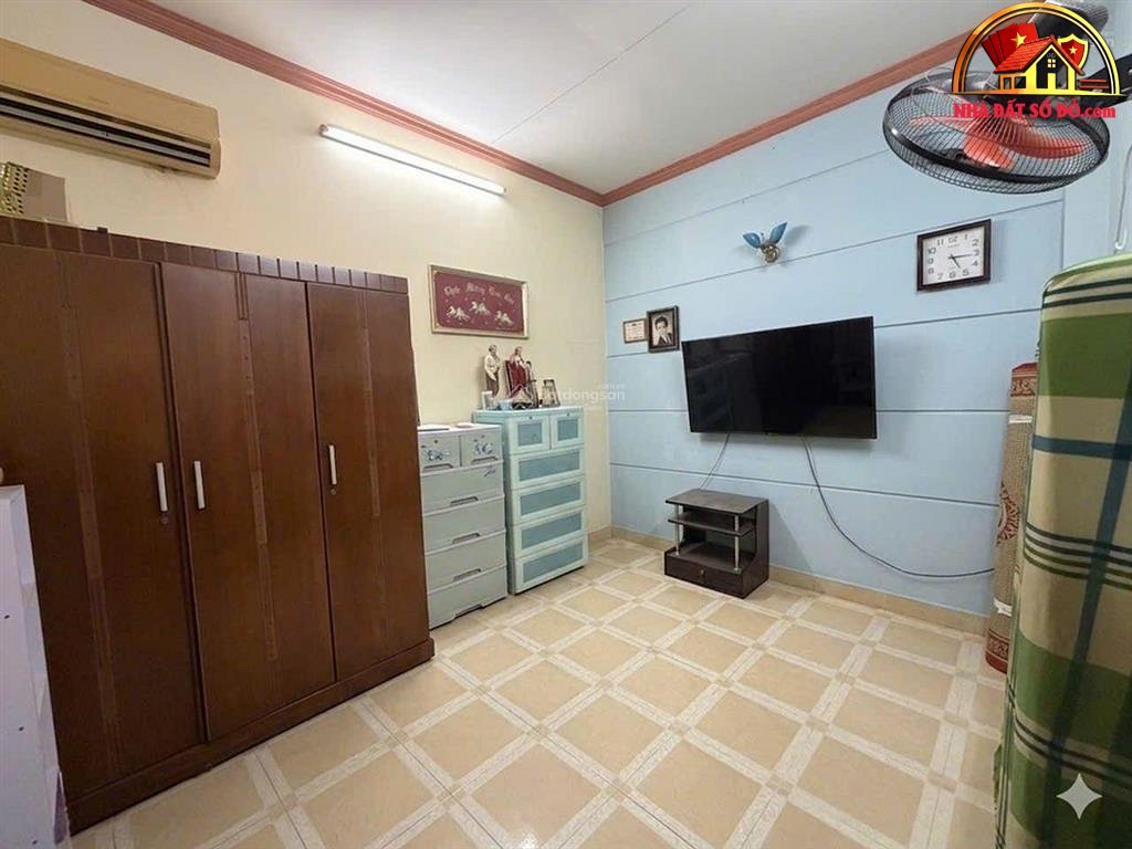 Nhà đất sổ đỏ mặt tiền kinh doanh 100m² tại Nguyễn Văn Quá Quận 12