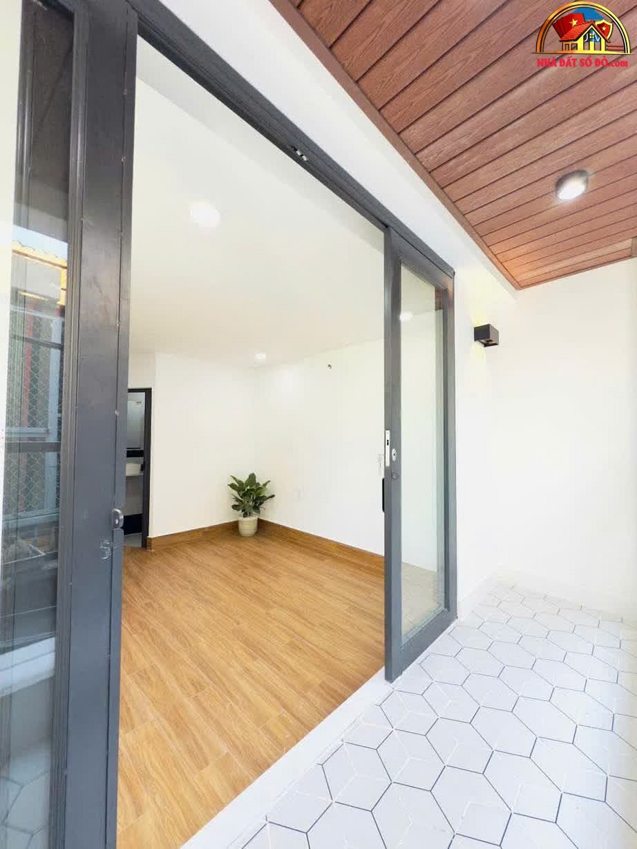 Bán nhà đất sổ đỏ Quận 8 Hồ Chí Minh, 4 tầng, giá 4.68 tỷ