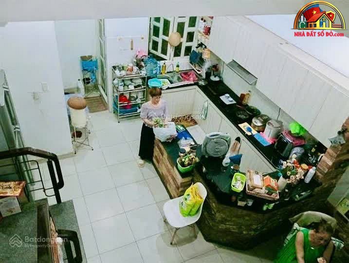 Nhà đất sổ đỏ quận 2 Hồ Chí Minh, 5 phòng ngủ, giá chỉ 9.8 tỷ