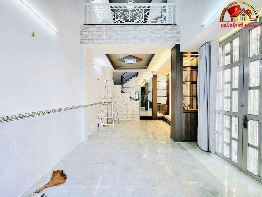 Nhà đất sổ đỏ quận 6 TP.HCM, 3 mặt tiền, 73m2, 10.2 tỷ