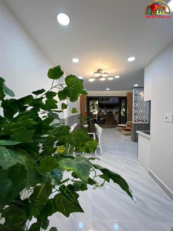 Nhà đất sổ đỏ Tân Bình 37m2 giá 6.3 tỷ – Full nội thất