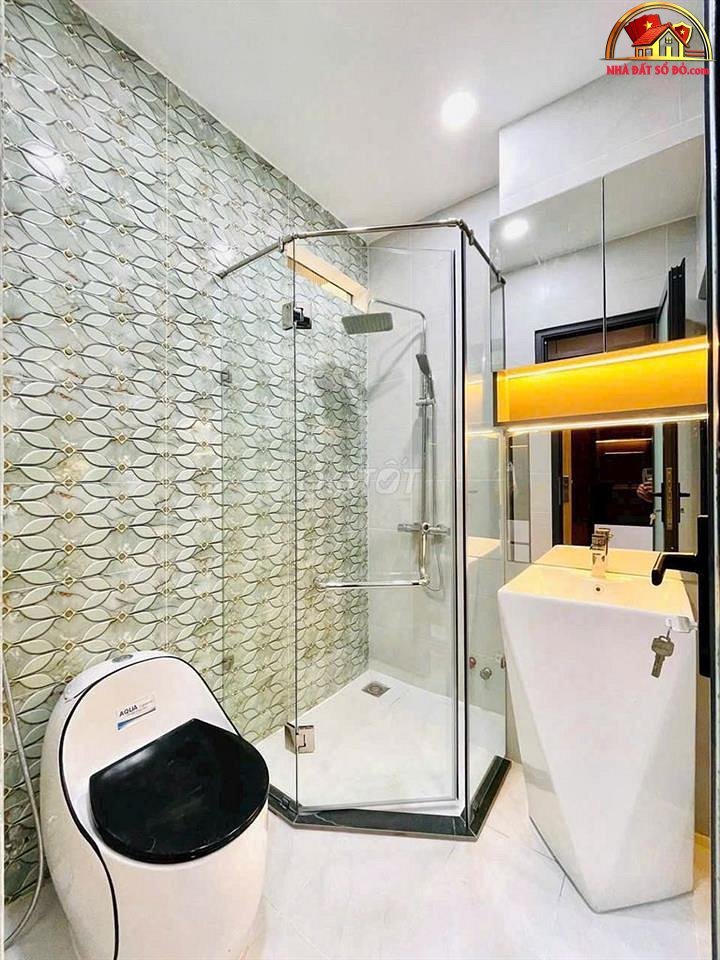 Nhà đất sổ đỏ Quận Bình Thạnh TP.HCM, 5 phòng ngủ, giá 10.3 tỷ