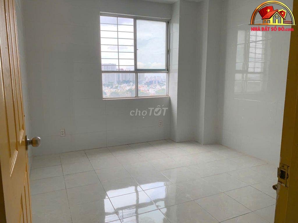 Nhà đất sổ đỏ giá 2.7 tỷ tại đường Ni Sư Huỳnh Liên Phường 10 Tân Bình TP.HCM