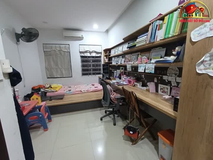 Bán nhà mặt tiền sổ đỏ Sơn Trà Đà Nẵng, diện tích 78m2