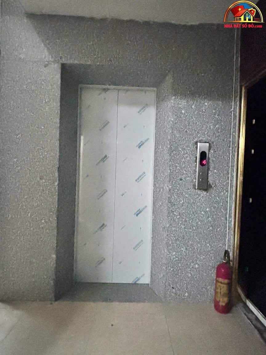 Nhà đất sổ đỏ bán nhà mặt phố 66m² Quận 10 Hồ Chí Minh chỉ 21 tỷ