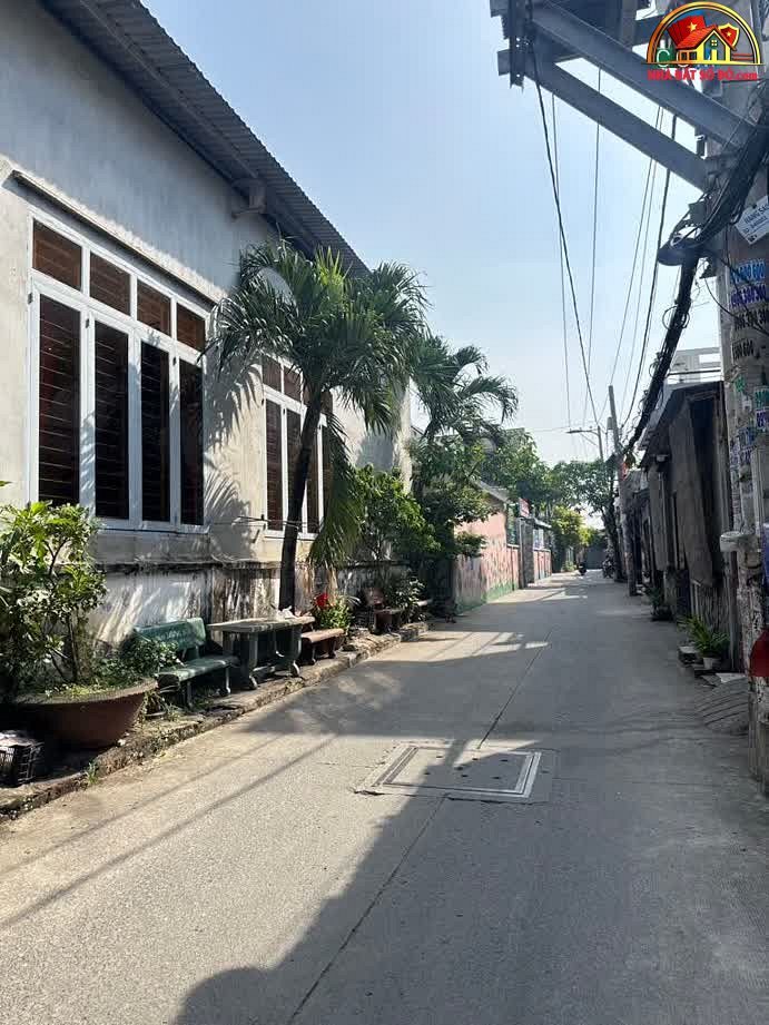 Nhà đất sổ đỏ Quận 12 – Bán nhà 3 tầng 53m2 hẻm Nguyễn Văn Quá