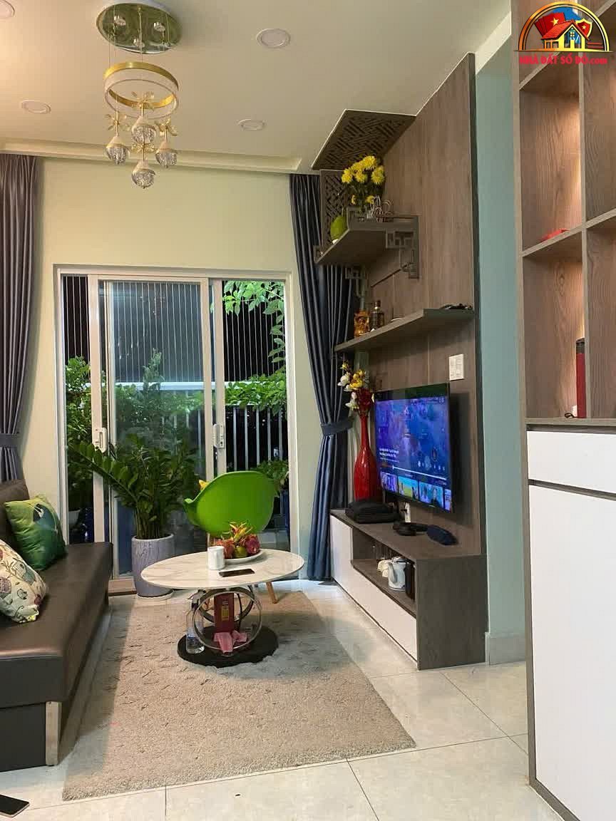 Bán căn hộ chung cư Blue Sky Tower 2PN 2WC giá 1,9 tỷ Quận 2 TP.HCM
