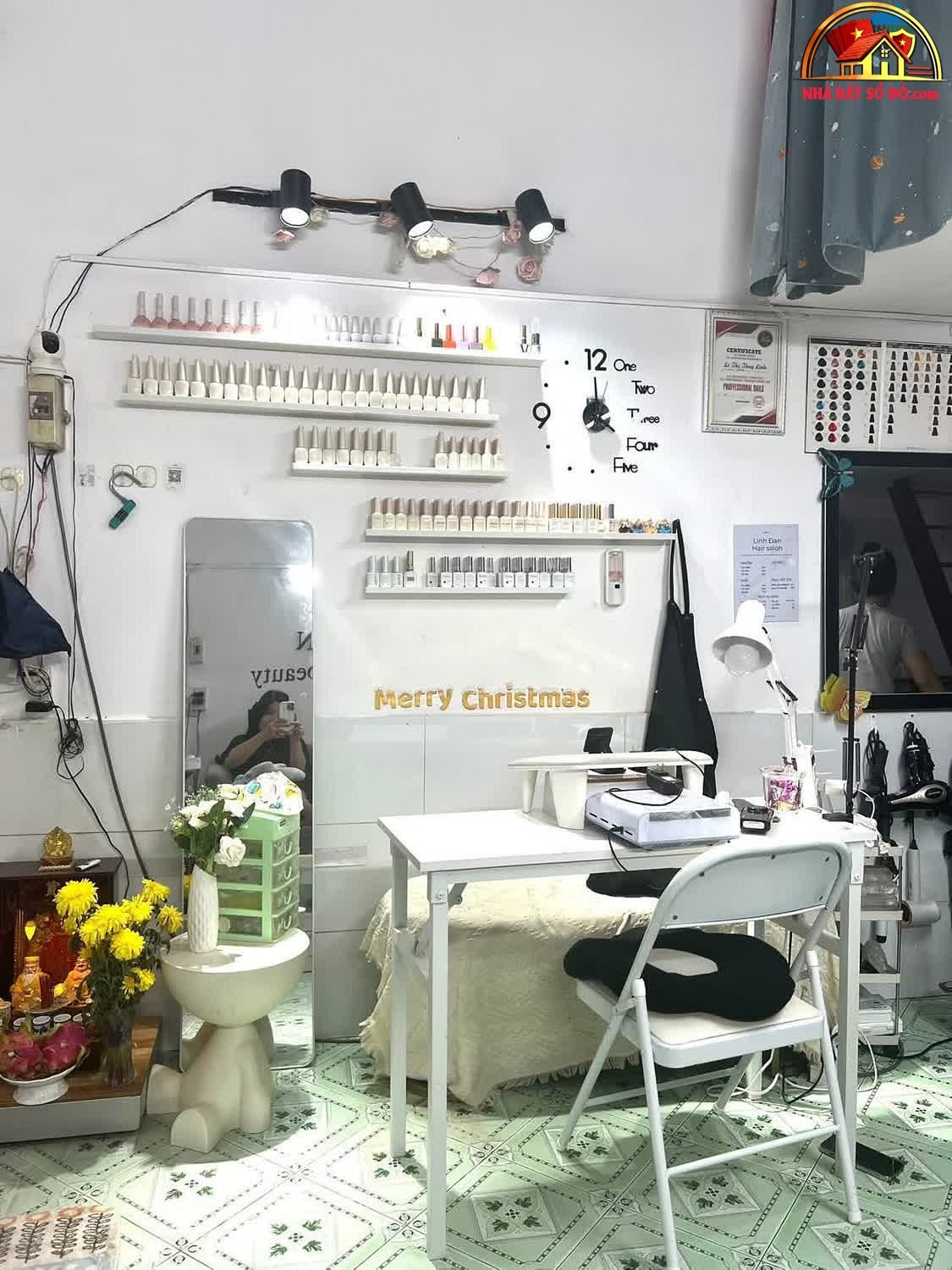 Bán tiệm nail sổ đỏ Gò Vấp TP.HCM giá 48 triệu