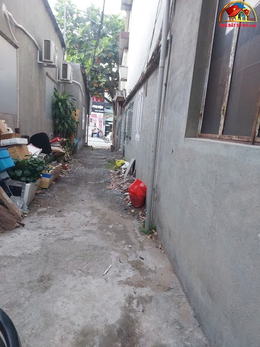 Bán nhà đất sổ đỏ Quận 2 Hồ Chí Minh 128m2, 3 tầng giá thỏa thuận