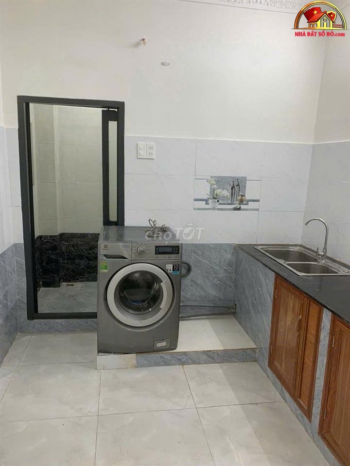 Nhà đất sổ đỏ TP.HCM chung cư 2 phòng ngủ giá 2.39 tỷ