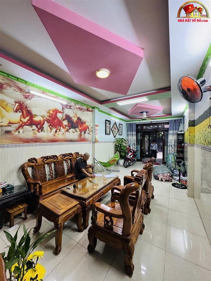 Nhà đất sổ đỏ Bình Tân với diện tích 81m2, 7.2 tỷ, 3 tầng kiên cố