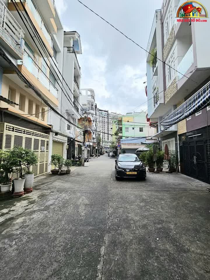 Nhà mặt tiền sổ đỏ Quận 4 Hồ Chí Minh giá 5.6 tỷ diện tích 50m²