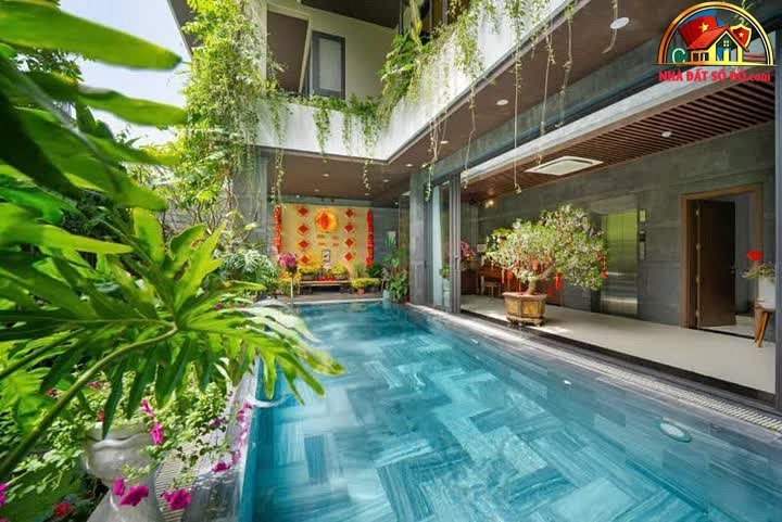 Bán nhà mặt phố 8 tầng, 200m2, Lê Thước Sơn Trà Đà Nẵng – Doanh thu 250 triệu/tháng