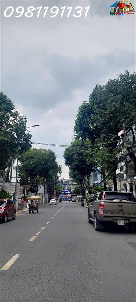 Bán biệt thự nghỉ dưỡng Nguyễn Hữu Thọ 200m2 Nhà Bè TP.HCM