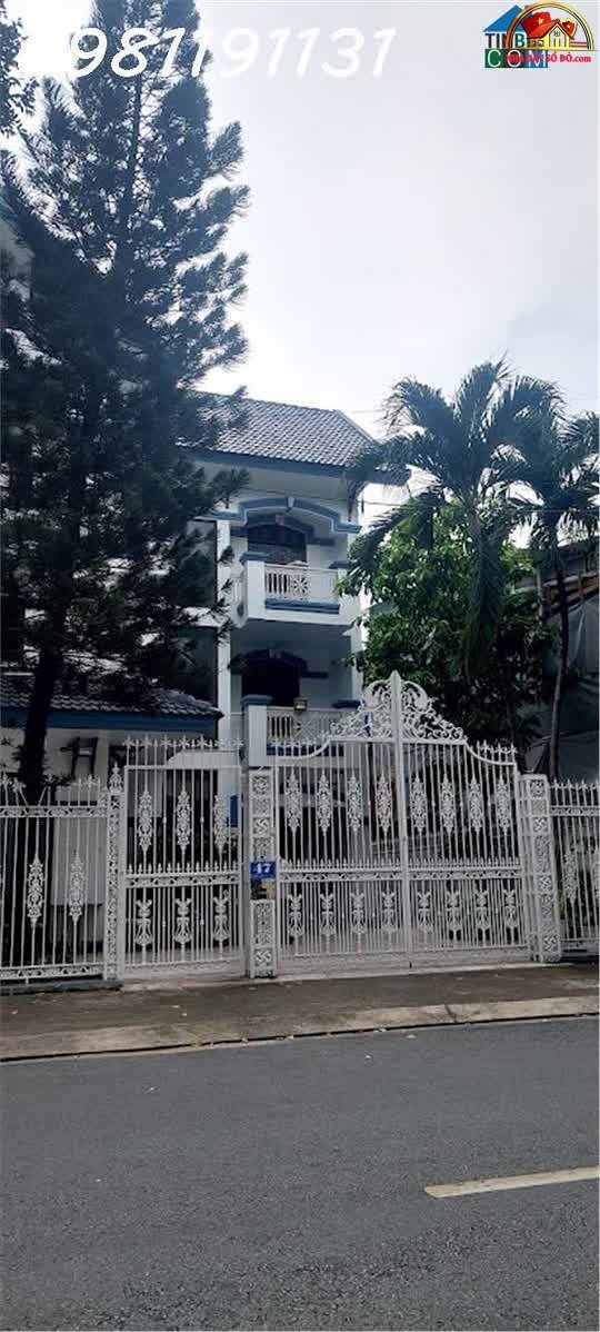 Bán biệt thự nghỉ dưỡng 200m2 Nhà Bè Hồ Chí Minh giá 15 tỷ