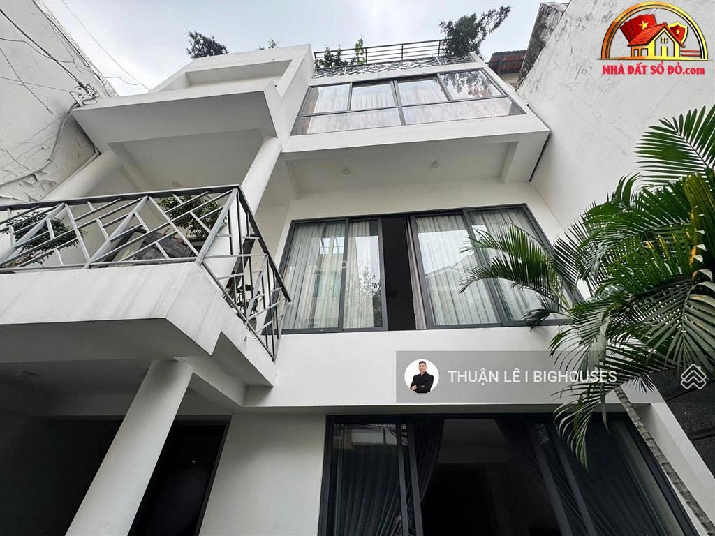 Nhà đất sổ đỏ Phú Nhuận: Biệt thự sang trọng 4 tầng, 156m2 chỉ 25 tỷ