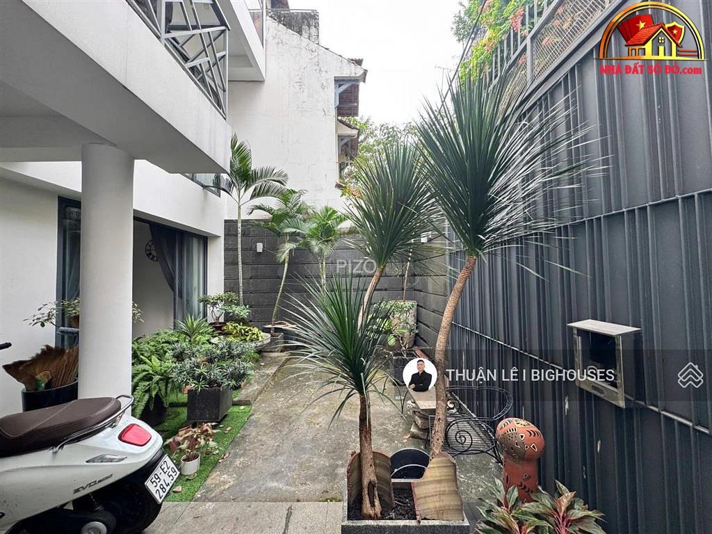 Nhà đất sổ đỏ Phú Nhuận: Biệt thự sang trọng 4 tầng, 156m2 chỉ 25 tỷ