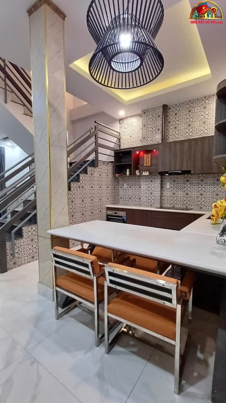 Bán nhà mặt phố Đà Nẵng, 82m2, giá 6.8 tỷ, gần Nguyễn Tri Phương
