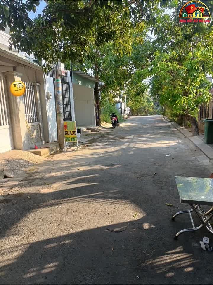 Nhà đất sổ đỏ Nhà Bè Hồ Chí Minh, giá 2.6 tỷ, diện tích 100m²