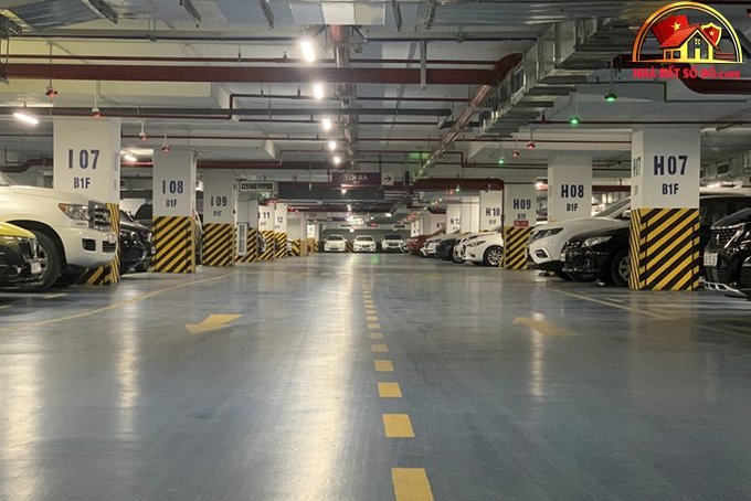 Nghị định 339/2026: Phạt đến 200 triệu đồng khi bán chỗ đỗ ô tô trái phép - Review Nhà Phố - Mua bán nhà phố thổ cư - Reviewnhapho.com Nghị định 339/2026: Phạt đến 200 triệu đồng khi bán chỗ đỗ ô tô trái phép
