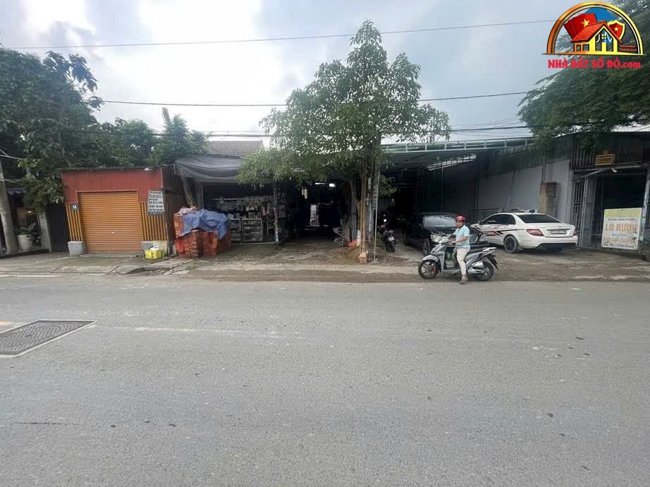 Bán đất sổ đỏ mặt tiền đường Tam Bình, Thủ Đức giá 15,7 tỷ