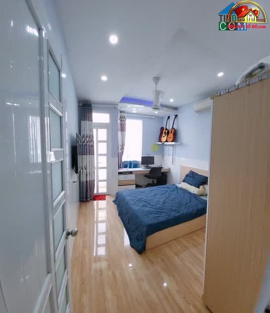 Bán nhà 4 tầng 8 phòng ngủ giá chỉ 13,9 tỷ – Đoàn Văn Bơ – Quận 4 – Hồ Chí Minh – NHÀ ĐẤT BẤT ĐỘNG SẢN SỔ ĐỎ