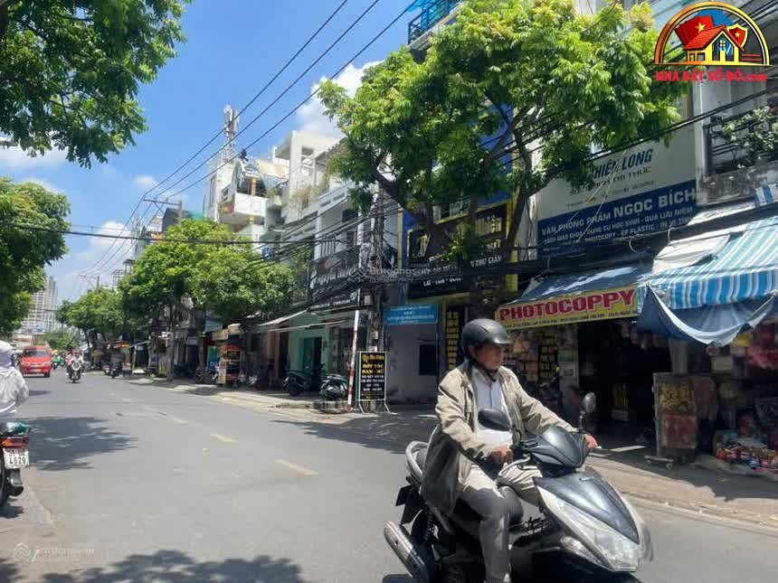 Nhà đất sổ đỏ Quận 8 – Bán nhà mặt tiền Tạ Quang Bửu 4 tầng 9.9 tỷ
