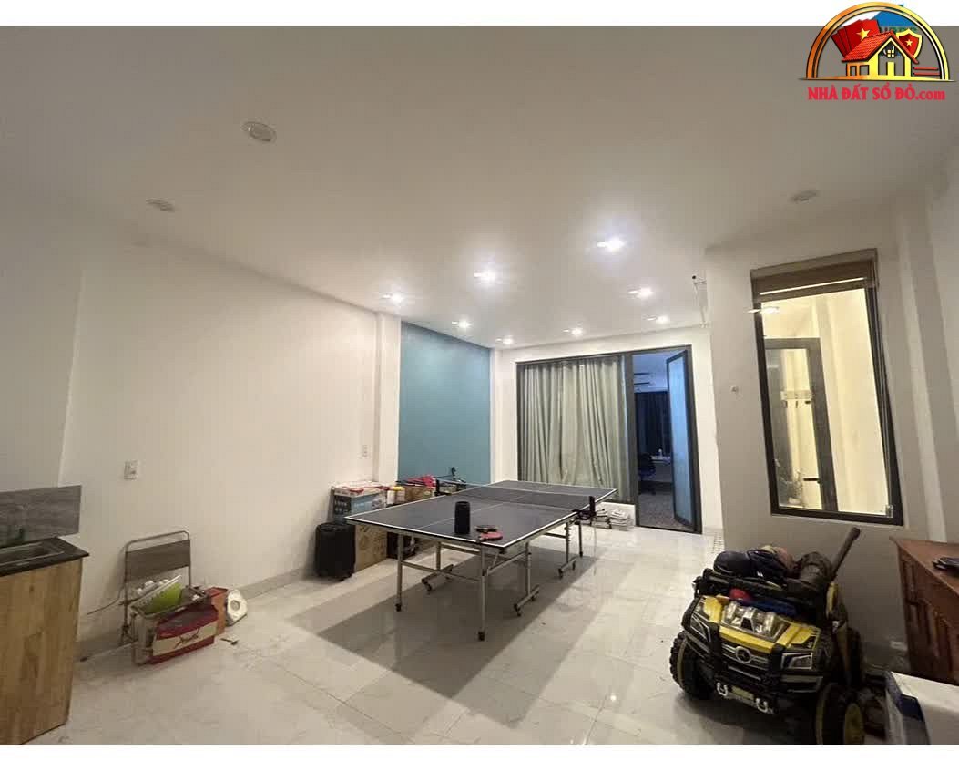 Bán nhà mặt tiền đẹp Đà Nẵng, 98m², giá 8.5 tỷ, vị trí đắc địa