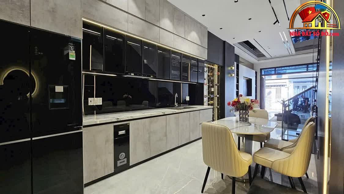 Bán nhà đất sổ đỏ Quận 7 Hồ Chí Minh, nhà phố góc 2 mặt tiền 64m² giá 6.95 tỷ