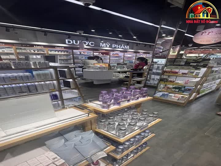 Nhà 2 mặt tiền Lê Văn Sỹ 200m² – Giá 95 tỷ – Cơ hội đầu tư tuyệt vời