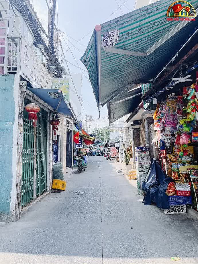 Nhà đất sổ đỏ Quận 7 Hồ Chí Minh – Bán nhà riêng HXH Nguyễn Văn Quỳ