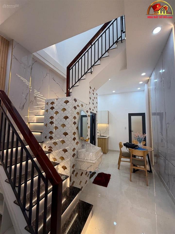 Căn nhà hẻm thông thoáng, gần sân bay Tân Sơn Nhất… – Bán nhà trong ngõ, hẻm Quận Tân Bình – TP Hồ Chí Minh giá 5 – 7 tỷ