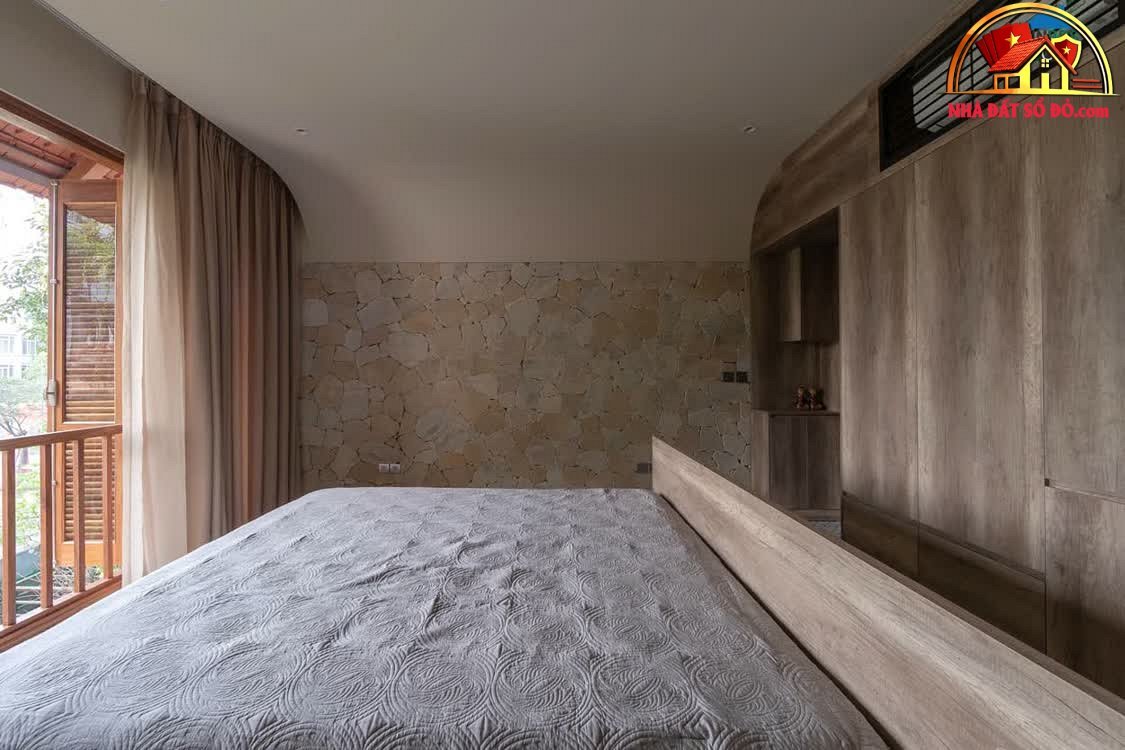 Nhà mặt tiền sổ đỏ Phùng Văn Cung Phú Nhuận 58m2 giá 18 tỷ
