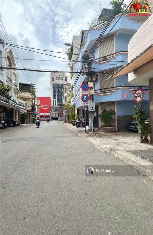 Biệt thự hẻm xe hơi Phan Xích Long – 140m2 – 23.5 tỷ – Đầu tư sinh lợi cao