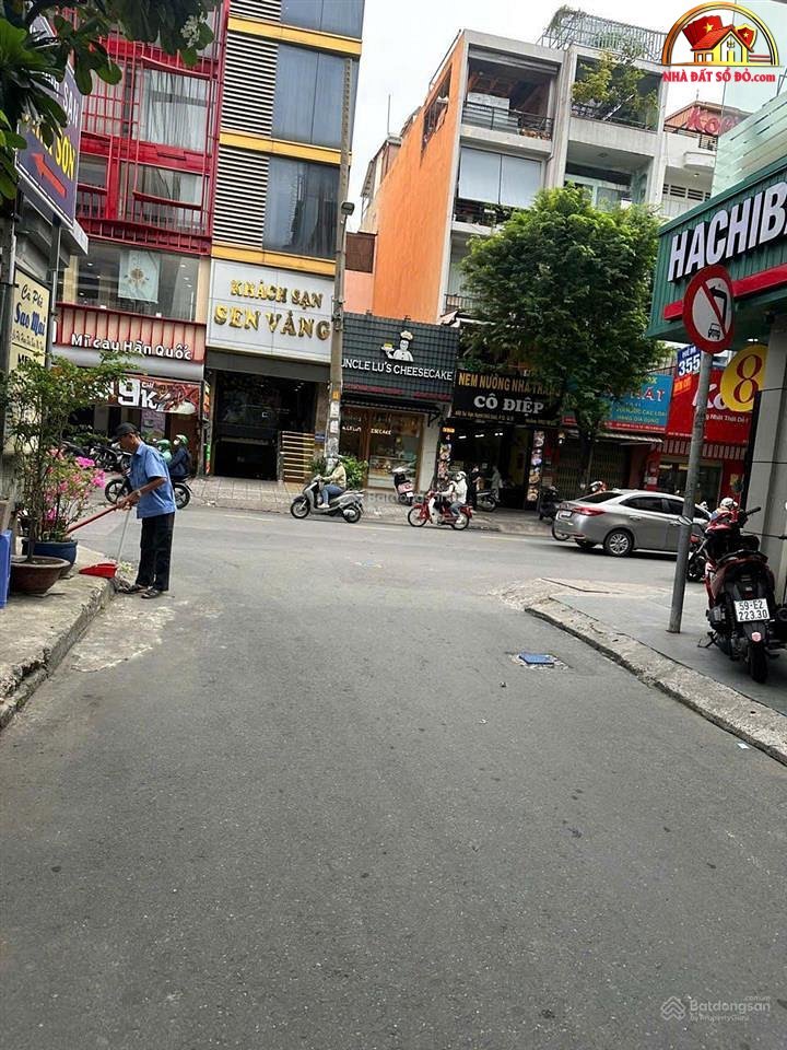 Nhà đẹp vị trí vàng trung tâm Quận 10 – 42m2 – 11.5 tỷ