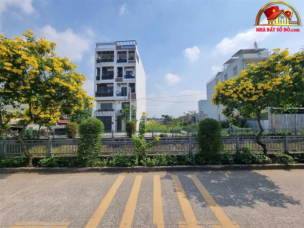 Bán lô đất mặt tiền Thạnh Lộc 37 Quận 12 Hồ Chí Minh, diện tích 127m2 giá 7 tỷ