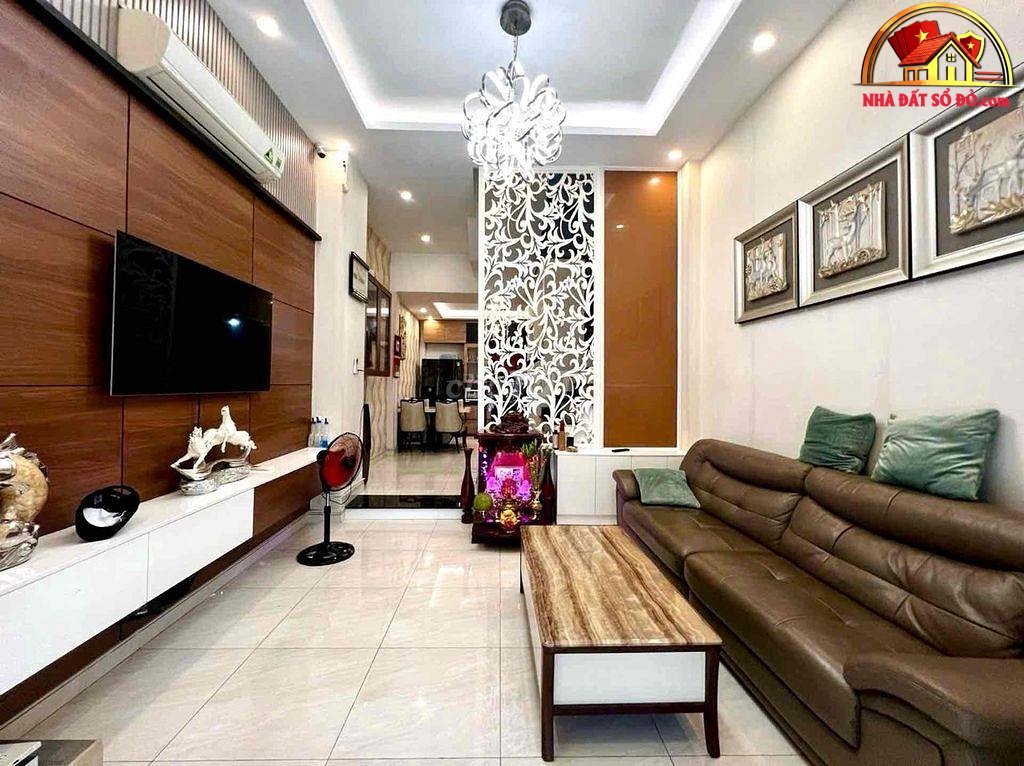 Bán nhà đất sổ đỏ Nguyễn Xí Phú Nhuận TP.HCM – Nhà 3 tầng giá 9 tỷ