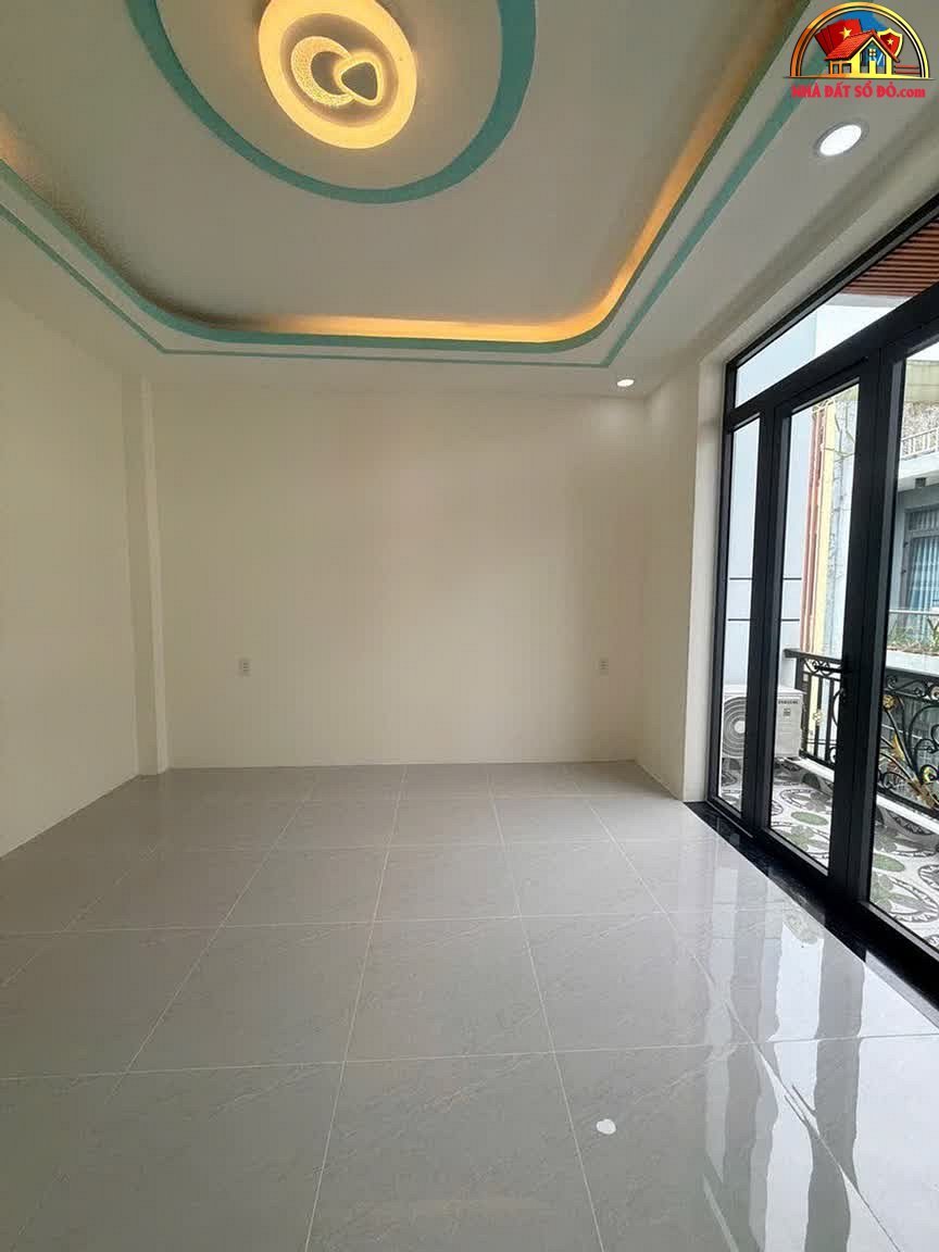 Nhà 2 tầng hẻm ô tô Đỗ Xuân Hợp 47m² giá 4.3 tỷ – Cơ hội đầu tư ngay