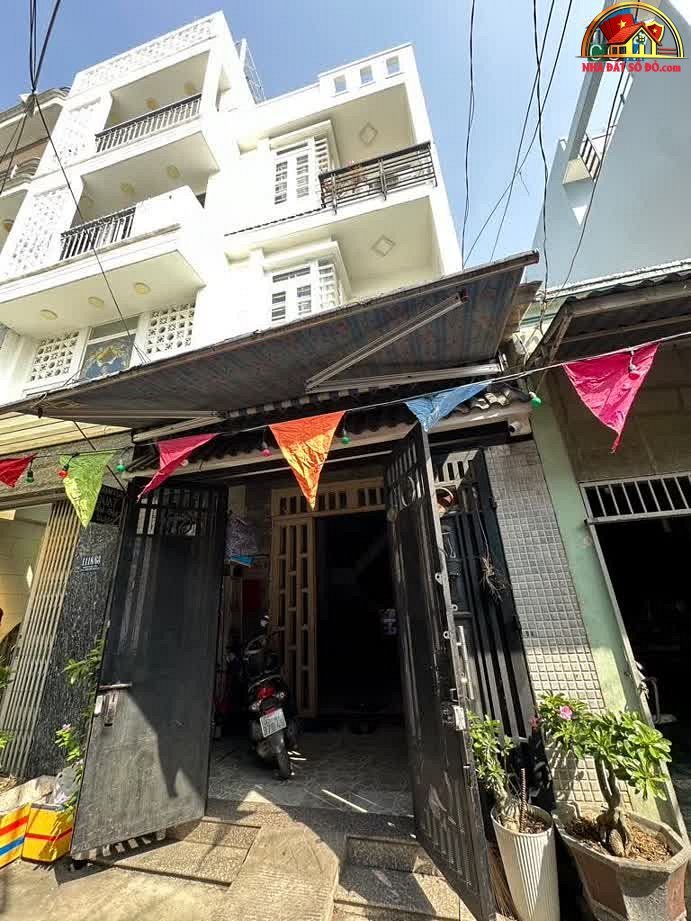 Nhà đất sổ đỏ Quận 12 – Bán nhà 3 tầng 53m2 hẻm Nguyễn Văn Quá