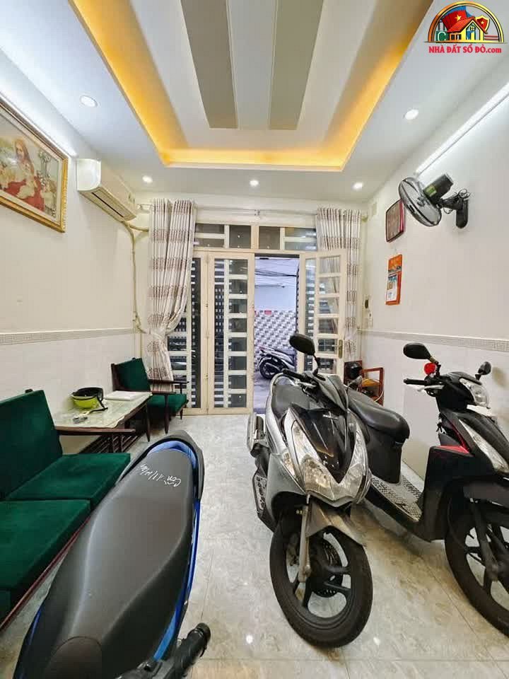 Nhà đất sổ đỏ Quận 4 Hồ Chí Minh, nhà mặt phố 170m² giá 5.88 tỷ
