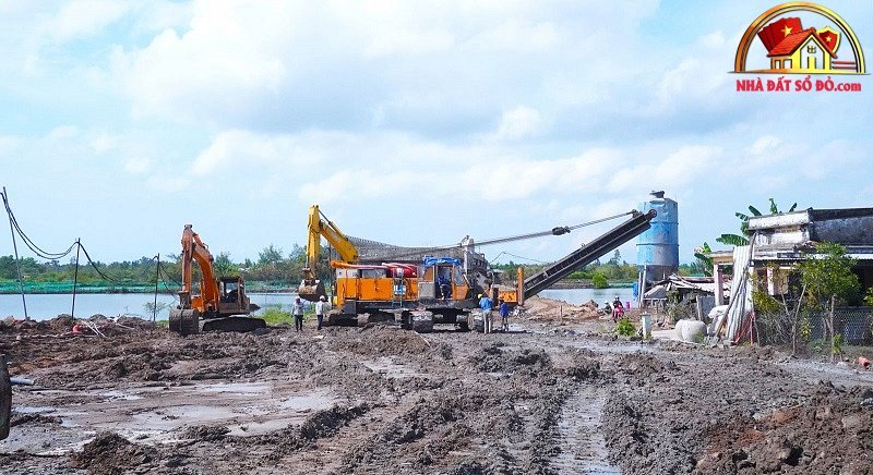 Quảng Ngãi thúc tiến độ tuyến đường ven biển 5.600 tỷ đồng- Ảnh 1. Quảng Ngãi thúc tiến độ tuyến đường ven biển 5.600 tỷ đồng- Ảnh 1.